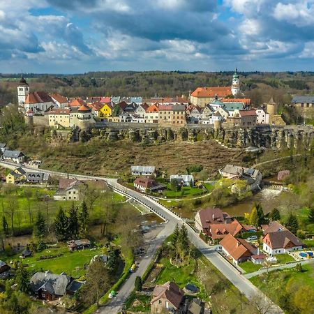 Penzion Na Hradcanech Nové Město nad Metují Exteriör bild