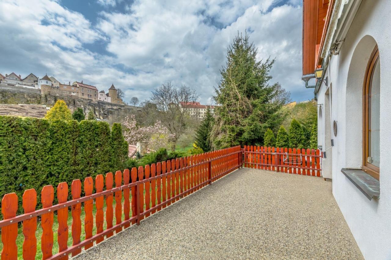 Penzion Na Hradcanech Nové Město nad Metují Exteriör bild